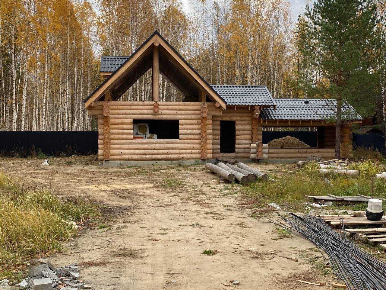 Строительство дома из оцилиндрованного бревна